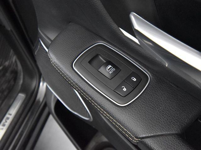 Photo of 2020 Diamond Black RAM 1500