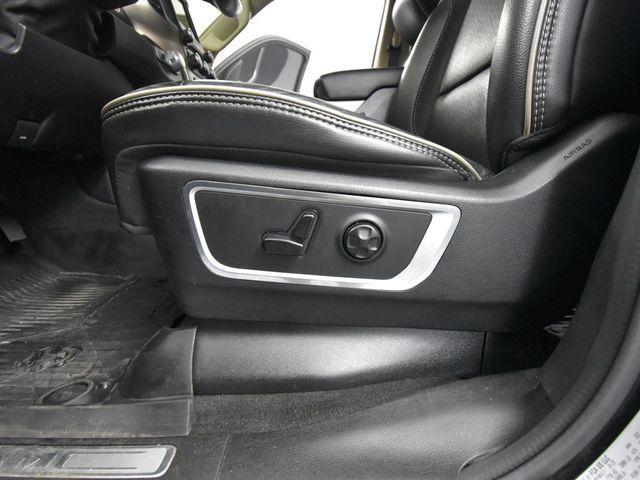 Photo of 2020 Diamond Black RAM 1500