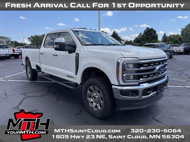 Photo of 2023 Star White Ford F-350