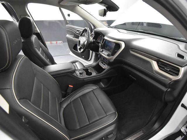 Photo of 2023 White Frost Tri-Coat GMC Acadia