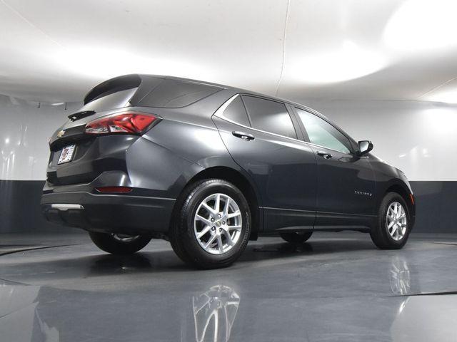 Photo of 2022 Gray Chevrolet Equinox