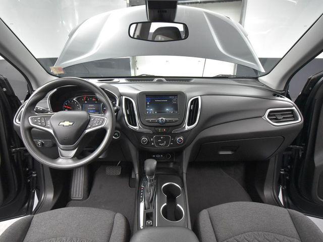 Photo of 2022 Gray Chevrolet Equinox