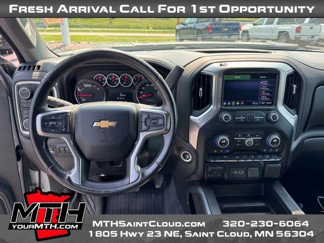 Photo of 2023 Silver Ice Metallic Chevrolet Silverado 2500
