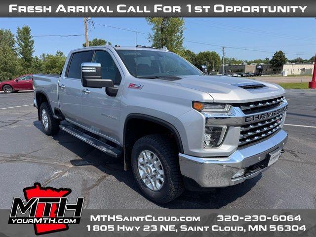 Photo of 2023 Silver Ice Metallic Chevrolet Silverado 2500