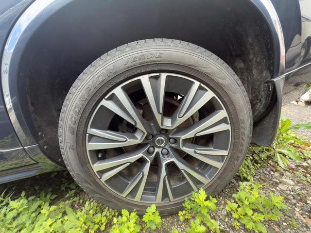 Photo of 2022 Denim Blue Volvo XC90