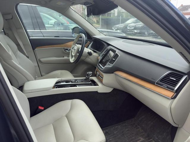 Photo of 2022 Denim Blue Volvo XC90