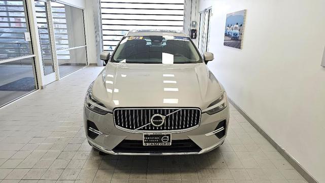 Photo of 2022 Silver Volvo XC60