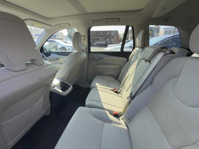 Photo of 2024 Silver Volvo XC90