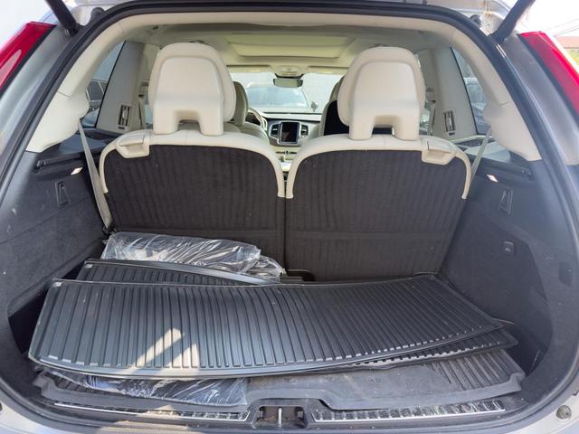 Photo of 2024 Silver Volvo XC90