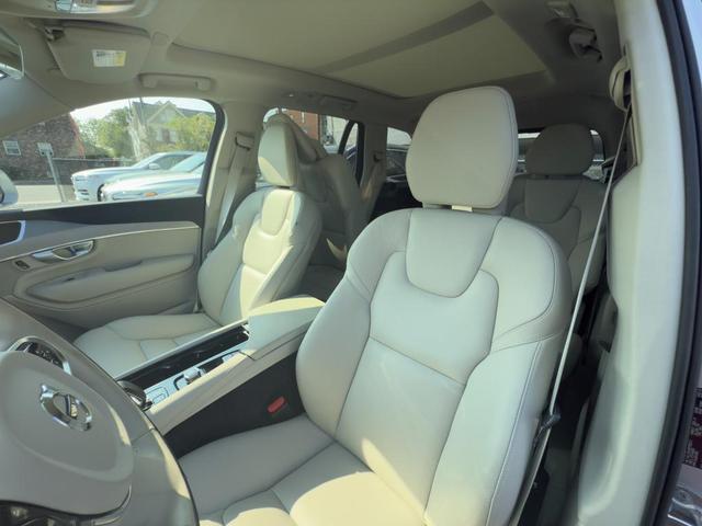 Photo of 2024 Silver Volvo XC90