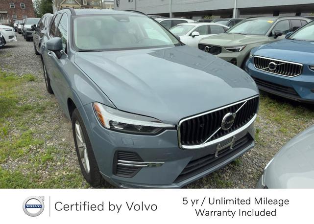 Photo of 2022 Thunder Gray Metallic Volvo XC60