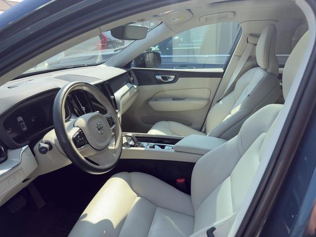 Photo of 2024 Denim Blue Volvo XC60 Recharge Plug-In Hybrid