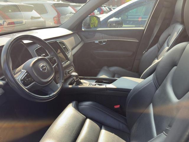 Photo of 2022 Savile Gray Volvo XC90