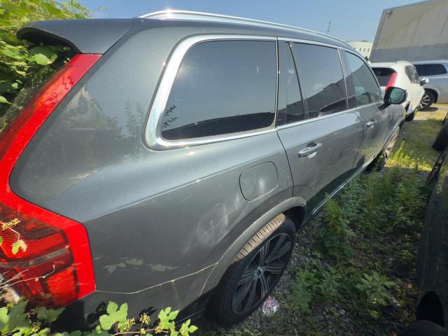 Photo of 2022 Savile Gray Volvo XC90