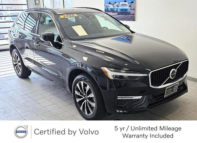 Photo of 2023 Onyx Black Volvo XC60