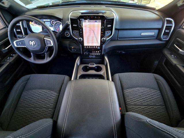 Photo of 2025 Diamond Black Crystal Pearlcoat RAM 2500