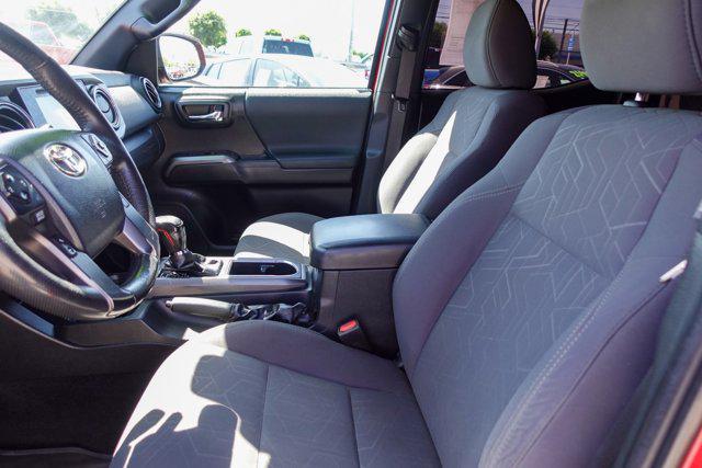Photo of 2019 Barcelona Red Metallic Toyota Tacoma