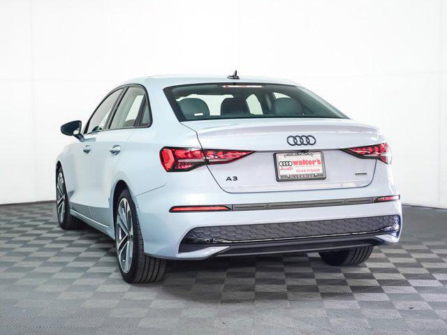 Photo of 2025 Arrow Gray Pearl Effect Audi A3
