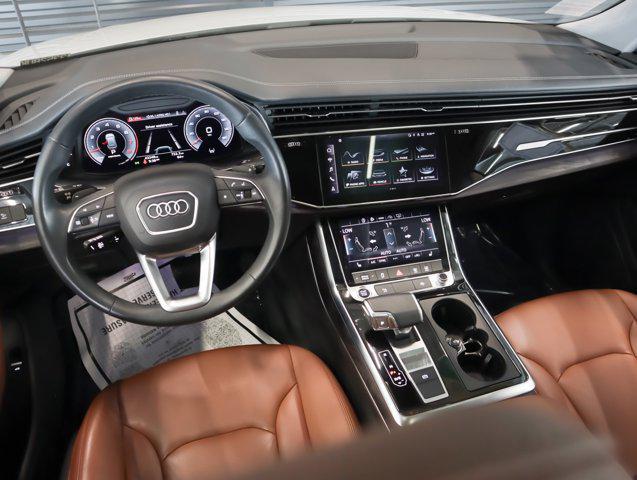 Photo of 2023 Glacier White Metallic Audi Q8