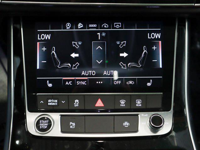 Photo of 2023 Glacier White Metallic Audi Q8