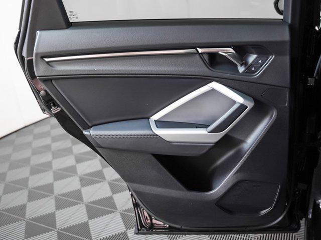 Photo of 2022 Mythos Black Metallic Audi Q3