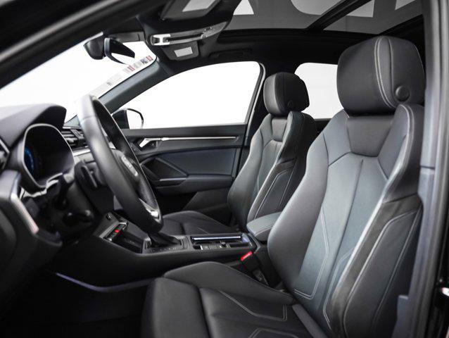 Photo of 2022 Mythos Black Metallic Audi Q3