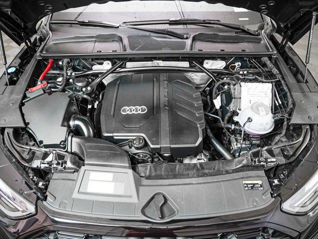 Photo of 2025 Mythos Black Metallic Audi Q5