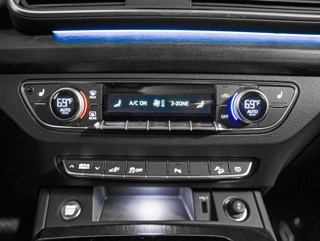 Photo of 2025 Glacier White Metallic Audi Q5