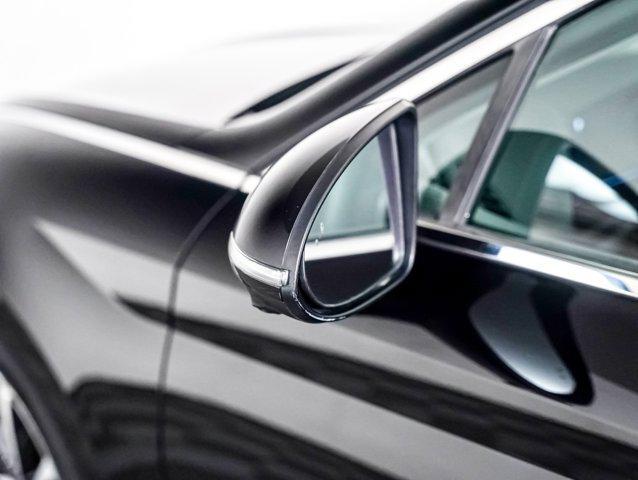 Photo of 2022 Phantom Black Hyundai SONATA