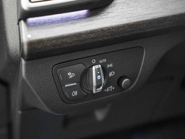 Photo of 2025 Daytona Gray Pearl Effect Audi Q5