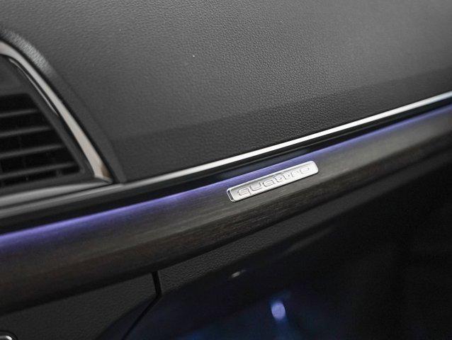 Photo of 2025 Daytona Gray Pearl Effect Audi Q5