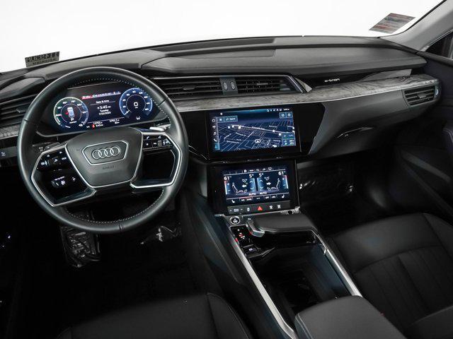Photo of 2021 Navarra Blue Audi e-tron