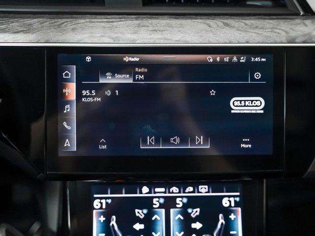 Photo of 2021 Navarra Blue Audi e-tron
