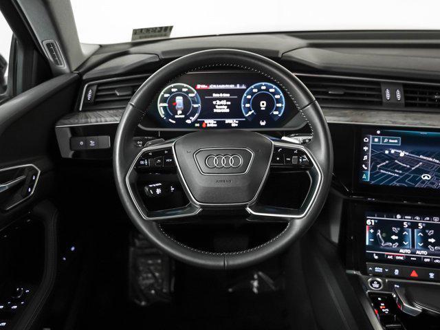 Photo of 2021 Navarra Blue Audi e-tron