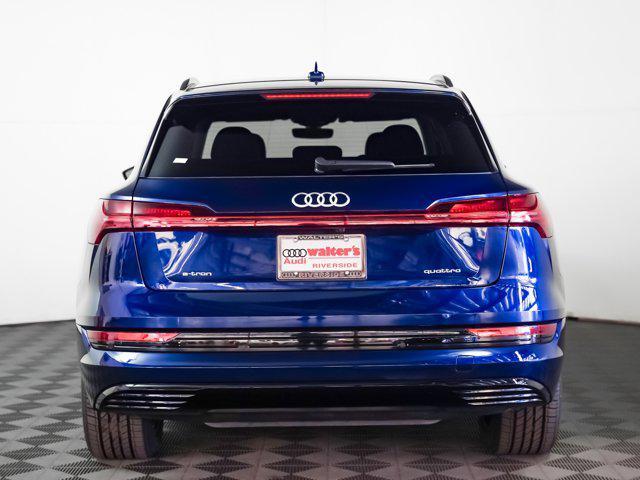 Photo of 2021 Navarra Blue Audi e-tron