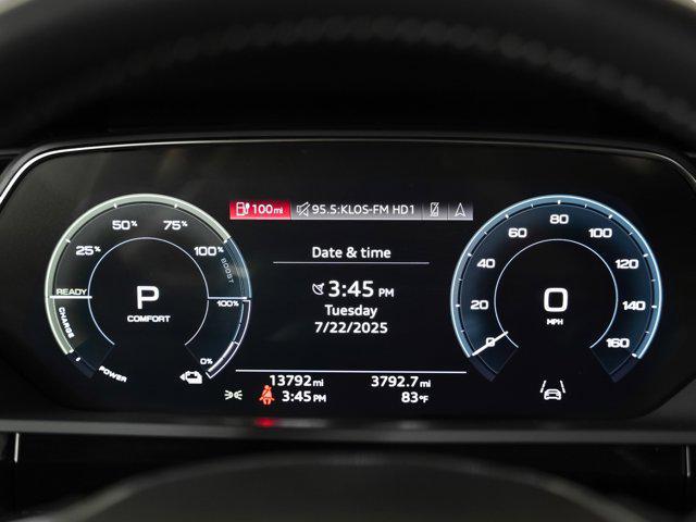 Photo of 2021 Navarra Blue Audi e-tron