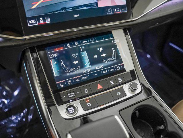 Photo of 2025 Carrara White Audi Q7