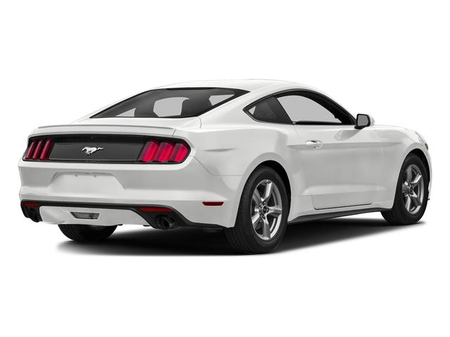 Photo of 2016 Oxford White Ford Mustang