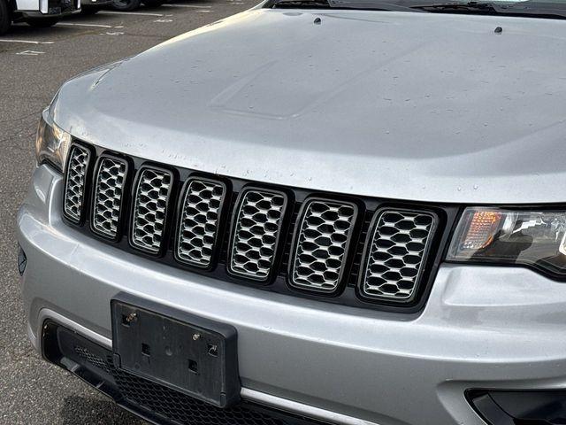 Photo of 2017 Billet Silver Metallic Clearcoat Jeep Grand Cherokee