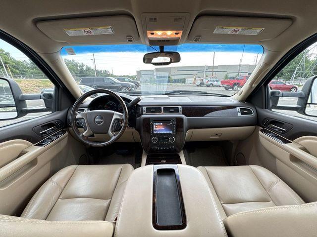 Photo of 2012 Summit White GMC Sierra 2500