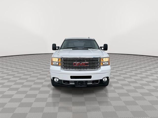 Photo of 2012 Summit White GMC Sierra 2500