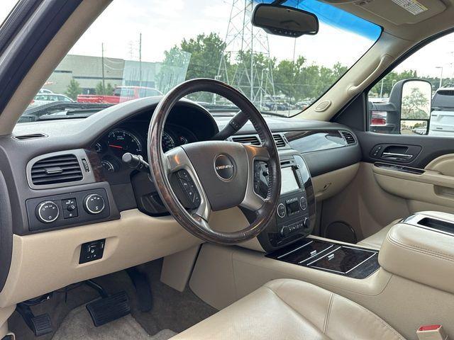 Photo of 2012 Summit White GMC Sierra 2500