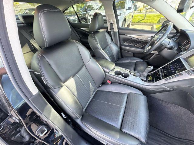 Photo of 2019 Black Obsidian INFINITI Q50