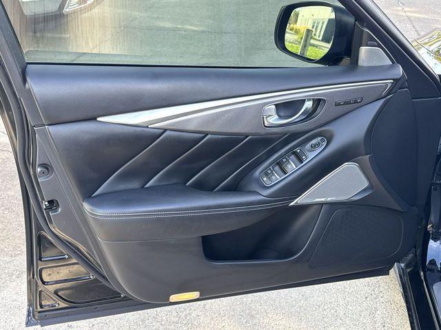 Photo of 2019 Black Obsidian INFINITI Q50