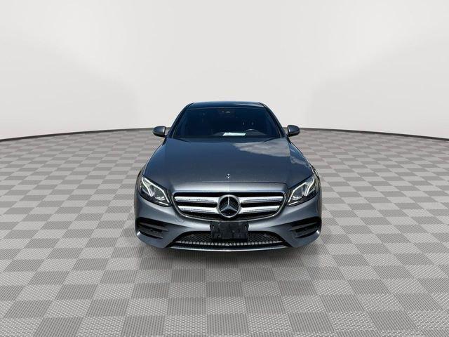 Photo of 2018 Selenite Gray Metallic Mercedes-Benz E-Class
