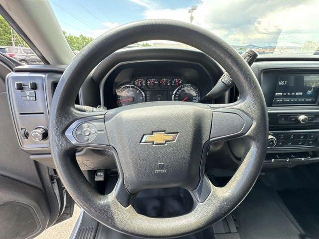 Photo of 2018 Silver Ice Metallic Chevrolet Silverado 1500