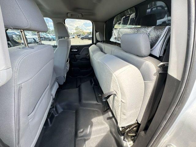 Photo of 2018 Silver Ice Metallic Chevrolet Silverado 1500