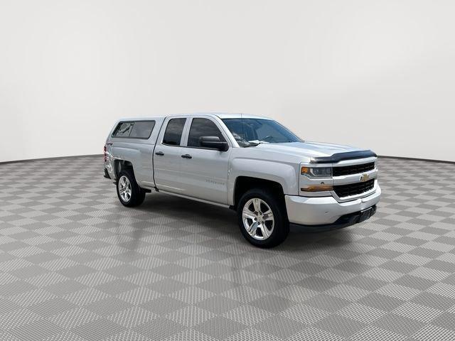 Photo of 2018 Silver Ice Metallic Chevrolet Silverado 1500