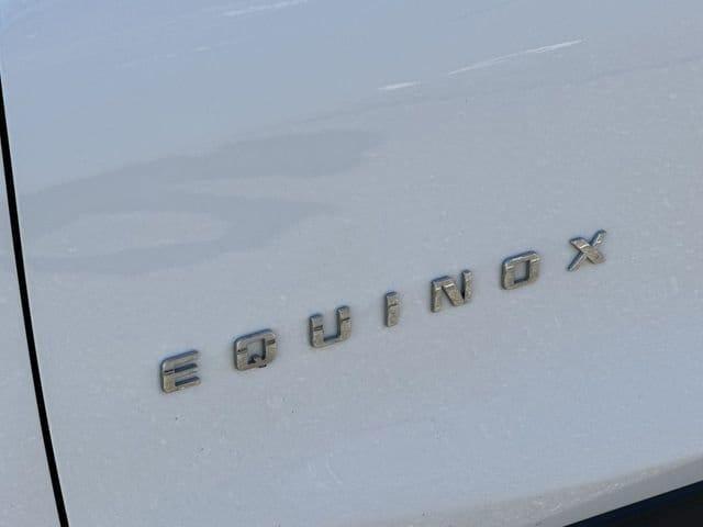 Photo of 2020 Iridescent Pearl Tricoat Chevrolet Equinox