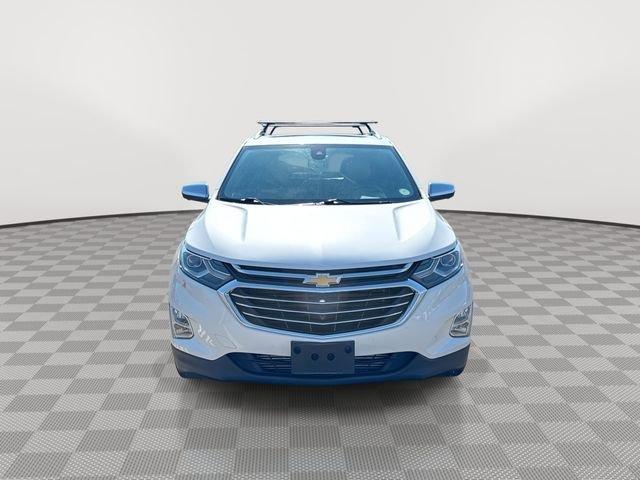 Photo of 2020 Iridescent Pearl Tricoat Chevrolet Equinox